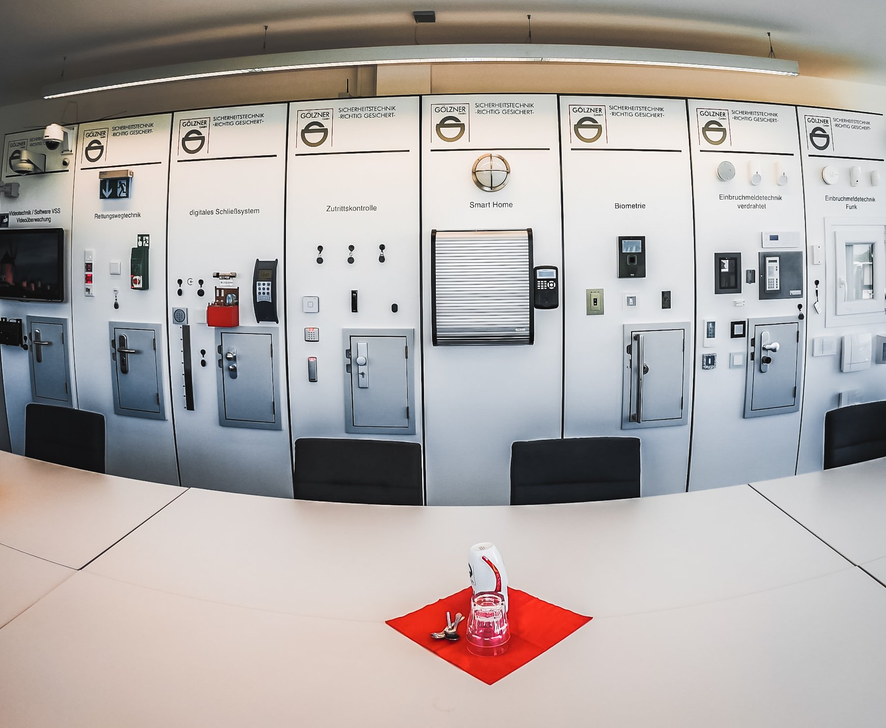 Show Room front – Goelzner GmbH Produkte von Goelzner - Goelzner Sicherheitstechnik in Düsseldorf
